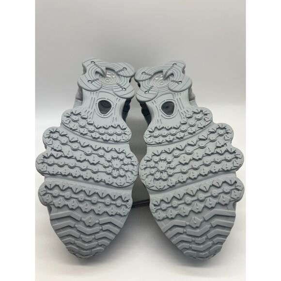 Nike Shox TL Men\'s Size 10.5 Wolf Grey Iron Grey Running Shoes AV3595-015 main image 16